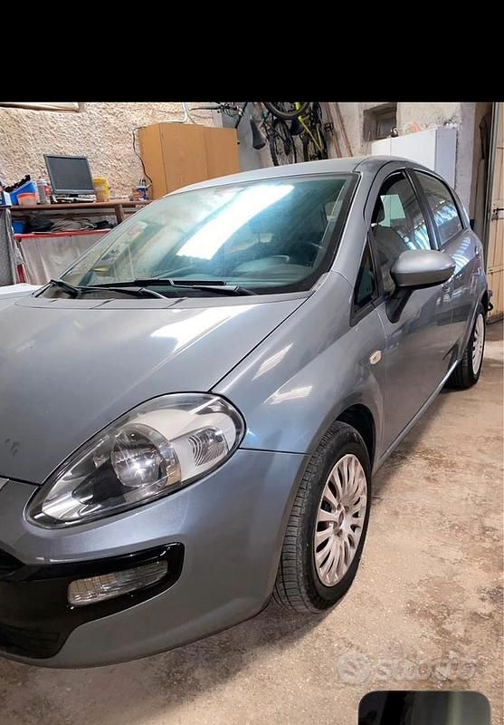 Usata Fiat Punto Evo 75 CV (55 kW) 2011 Grigio Utilitaria