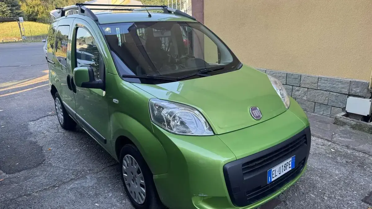 Usata Fiat Qubo Trekking 75 CV (55 kW) 2012 Verde Monovolume