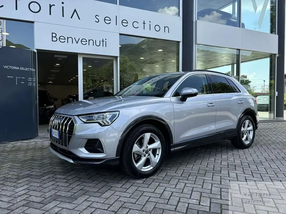 Usata Audi Q3 Advanced 150 CV (110 kW) 2021 Argento SUV