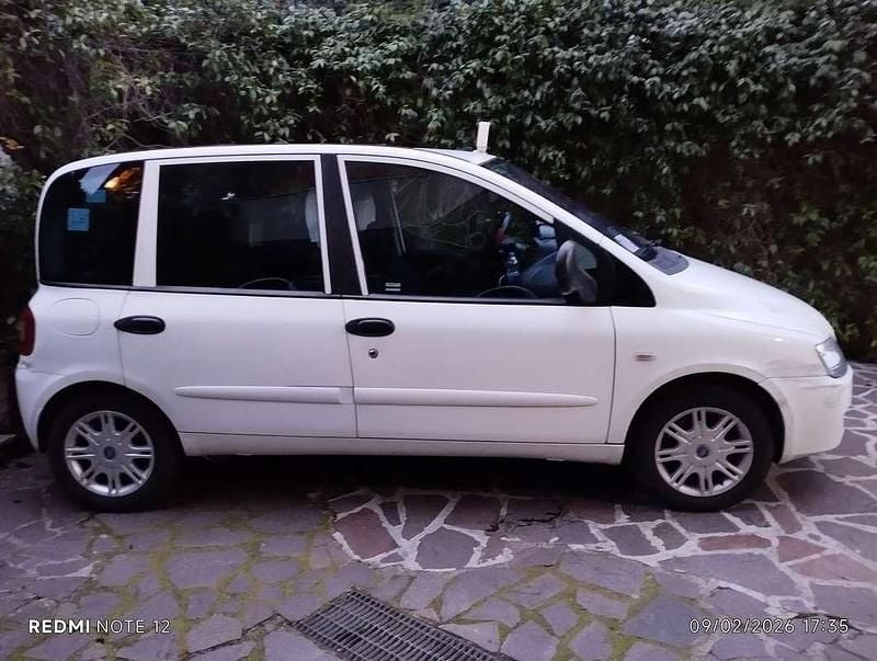 Usata Fiat Multipla Dynamic 120 CV (88 kW) 2007 Monovolume