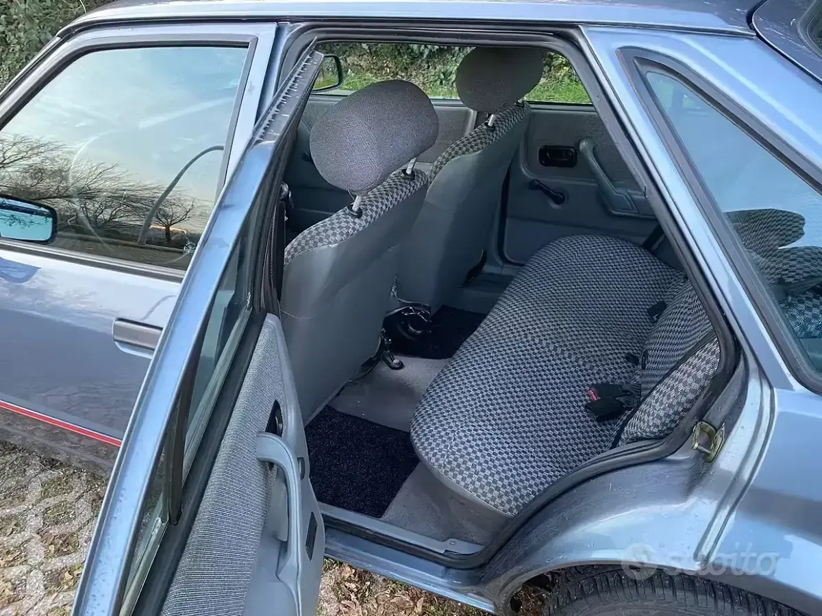 Usata Ford Escort 1982 Berlina