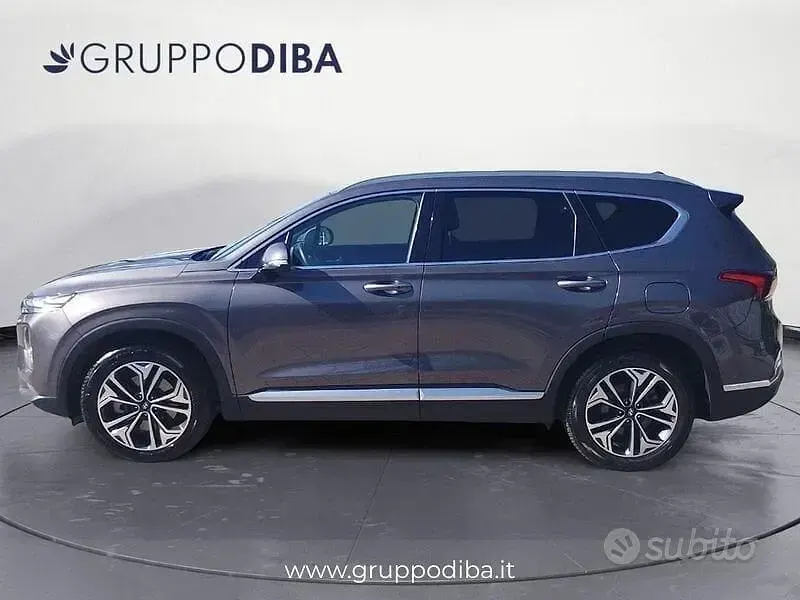 Usata Hyundai Santa Fe XPrime 200 CV (147 kW) 2018 Grigio SUV
