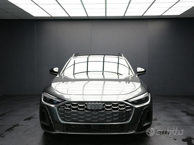Nouvelle Audi A5 Design 204 ch (150 kW) 2025 Gris Break