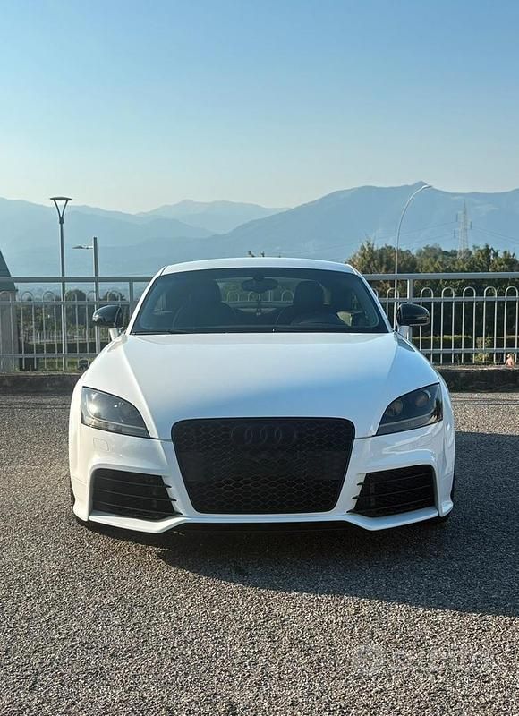 Usata Audi TT Ambiente 240 CV (176 kW) 2010 Bianco Coupé