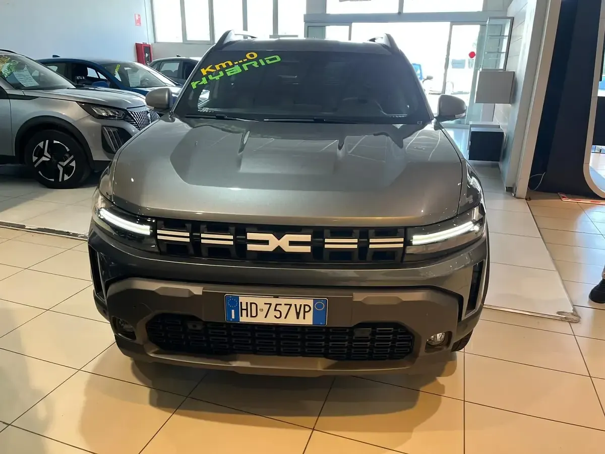 Nuova Dacia Duster Journey 140 CV (102 kW) 2026 Grigio SUV