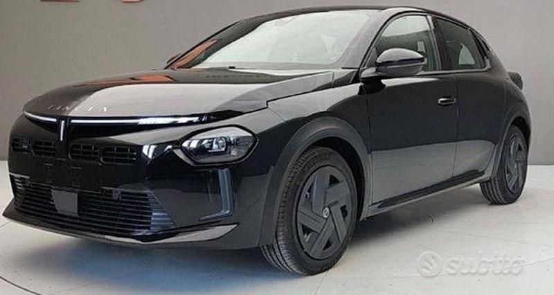 Nuova Lancia Ypsilon 2025 Nero Utilitaria