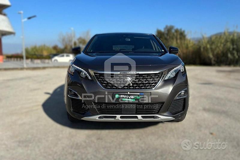Usata Peugeot 3008 GT-line 131 CV (96 kW) 2019 Grigio Station wagon