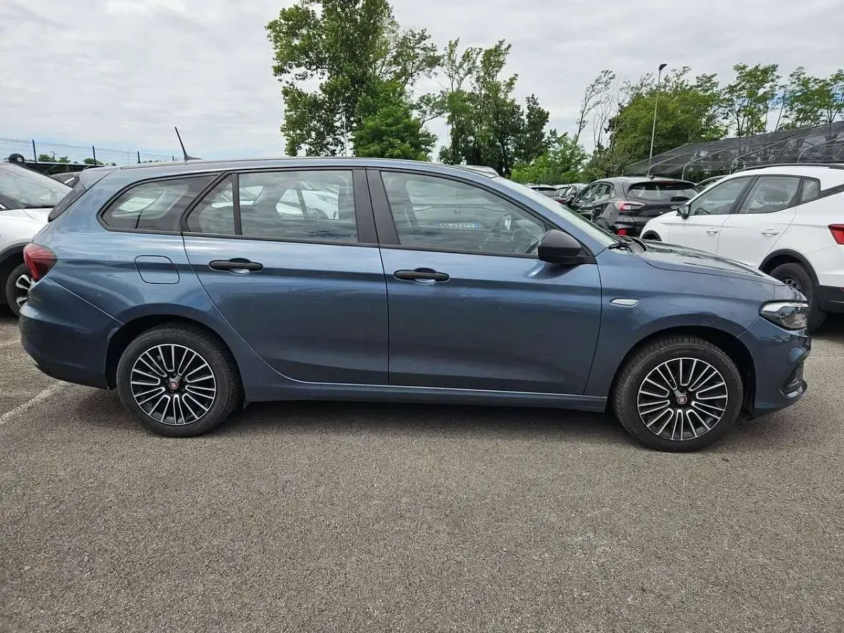 Usata Fiat Tipo 101 CV (74 kW) 2023 Other Station wagon