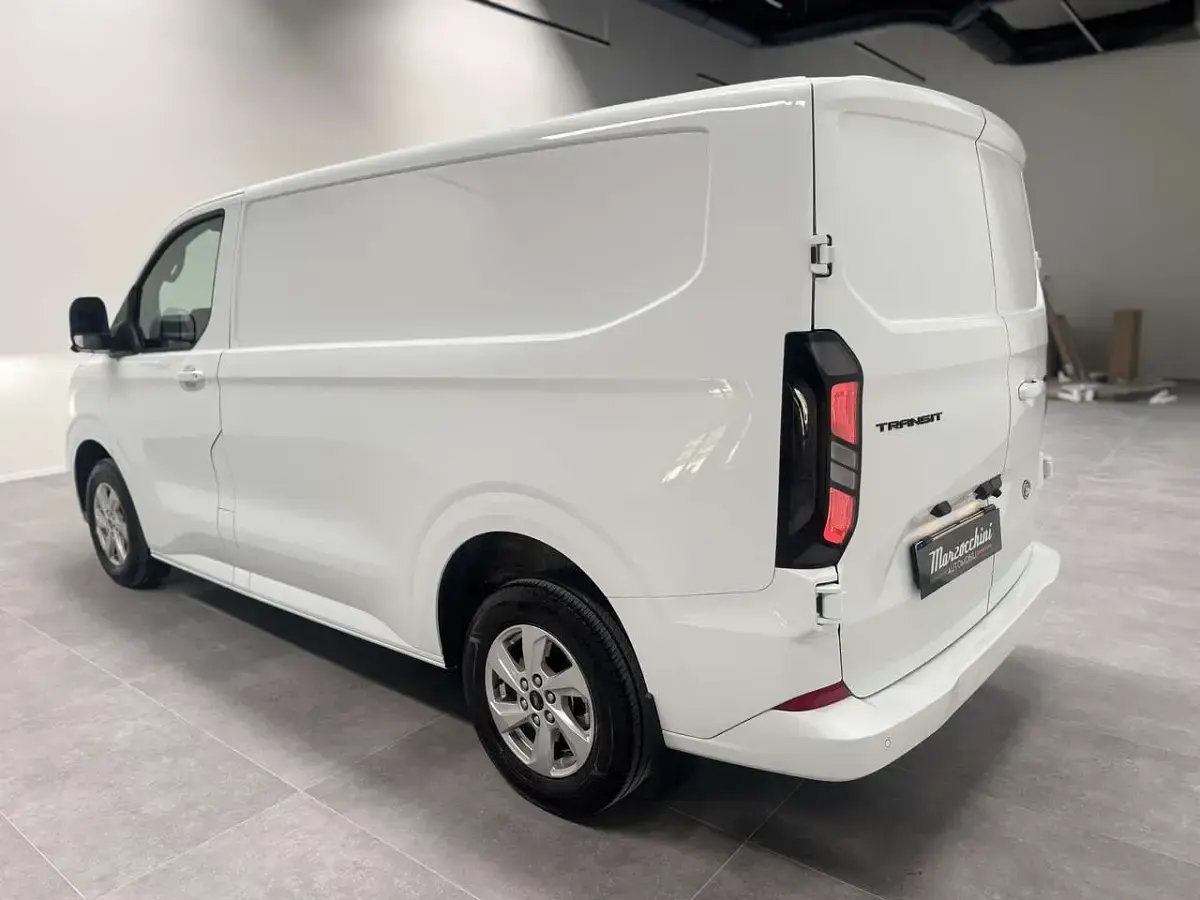 Usata Ford Transit Custom 136 CV (100 kW) 2025 Bianco Furgone