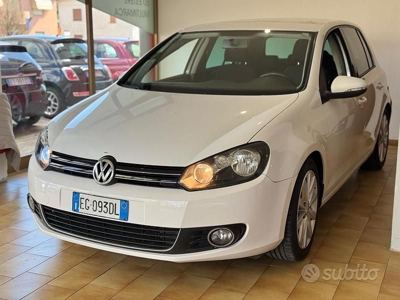 Usata VW Golf VI Highline 102 CV (75 kW) 2010 Bianco Utilitaria