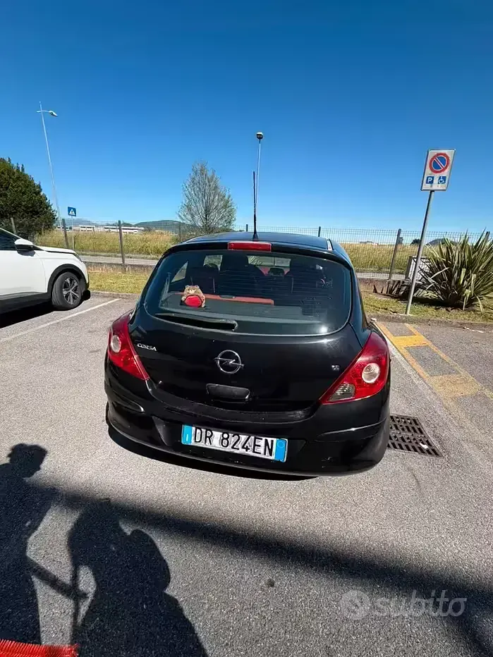 Usata Opel Corsa Club 75 CV (55 kW) 2008 Nero Utilitaria