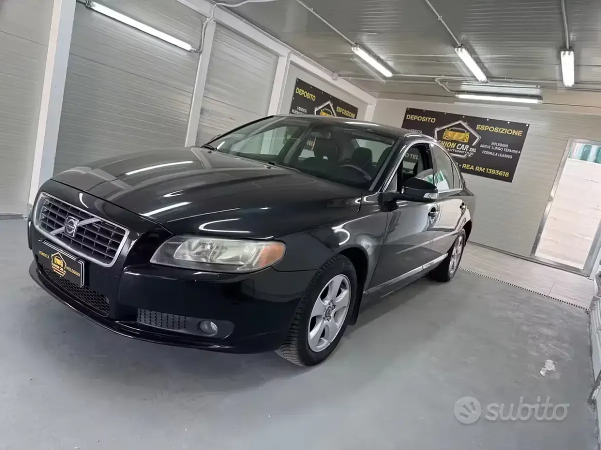 Usata Volvo S80 Momentum 175 CV (128 kW) 2009 Nero Berlina