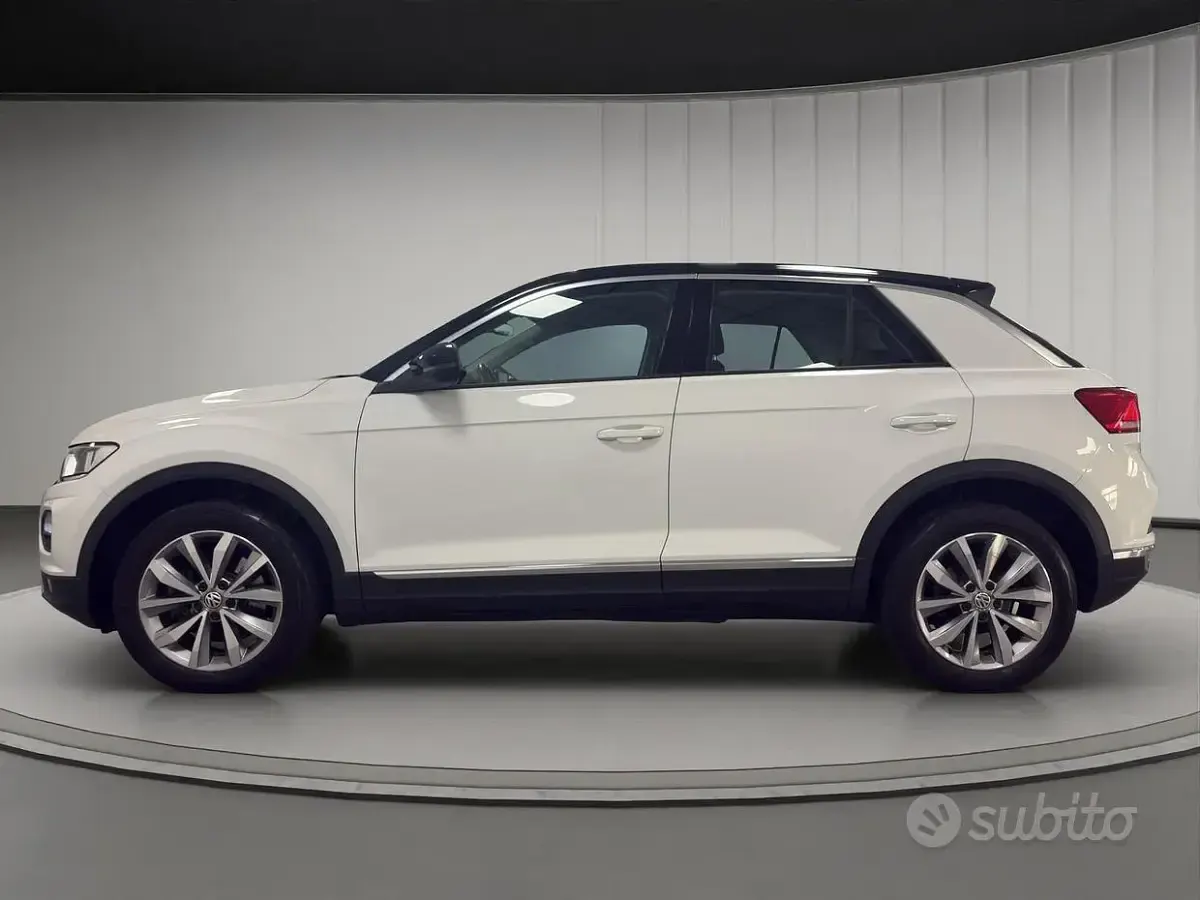 Usata VW T-Roc Style 150 CV (110 kW) 2018 Bianco SUV