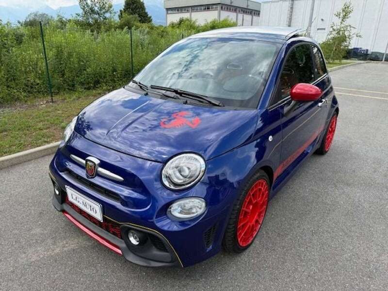 Usata Abarth 595 Turismo 165 CV (121 kW) 2021 Blu/azzurro Utilitaria