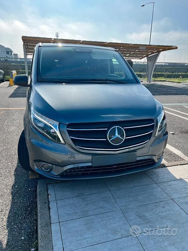 Usata Mercedes Vito 2022 Grigio Furgone
