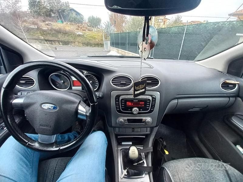 Usata Ford Focus 90 CV (66 kW) 2009 Berlina