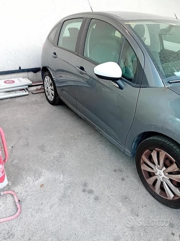 Usata Citroën C3 60 CV (44 kW) 2011 Grigio Berlina