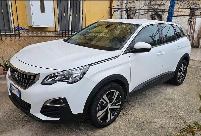 Usata Peugeot 3008 130 CV (95 kW) 2020 Bianco SUV