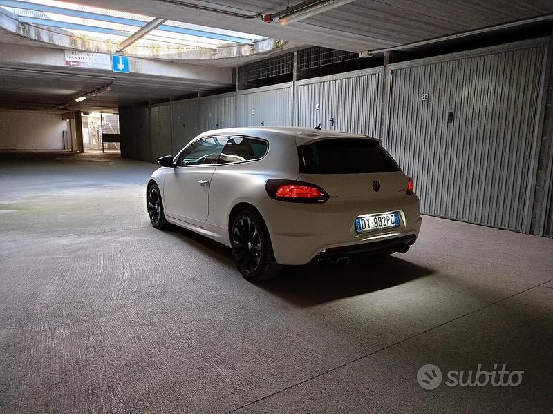 Usata 2010 VW Scirocco Coupé | 10.000 € - Immagine 1/4
