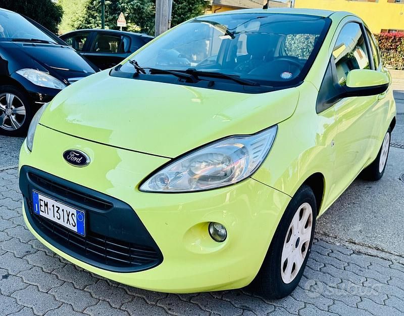 Verde Usata 2012 Ford Ka Plus Business Edition Due volumi | 3900 € (Buon prezzo) - Immagine 1/4
