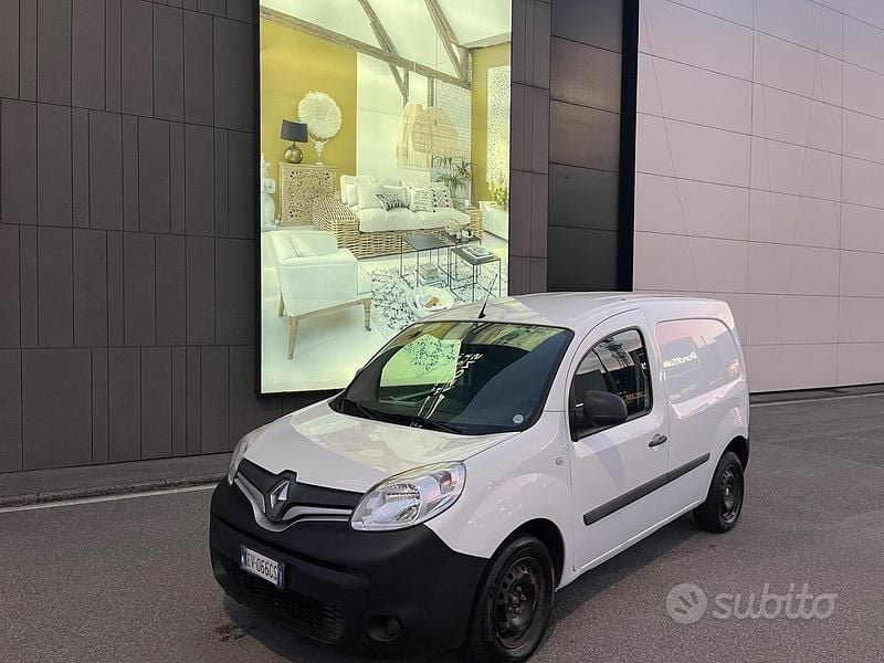 Usata Renault Kangoo 90 CV (66 kW) 2014 Bianco Monovolume