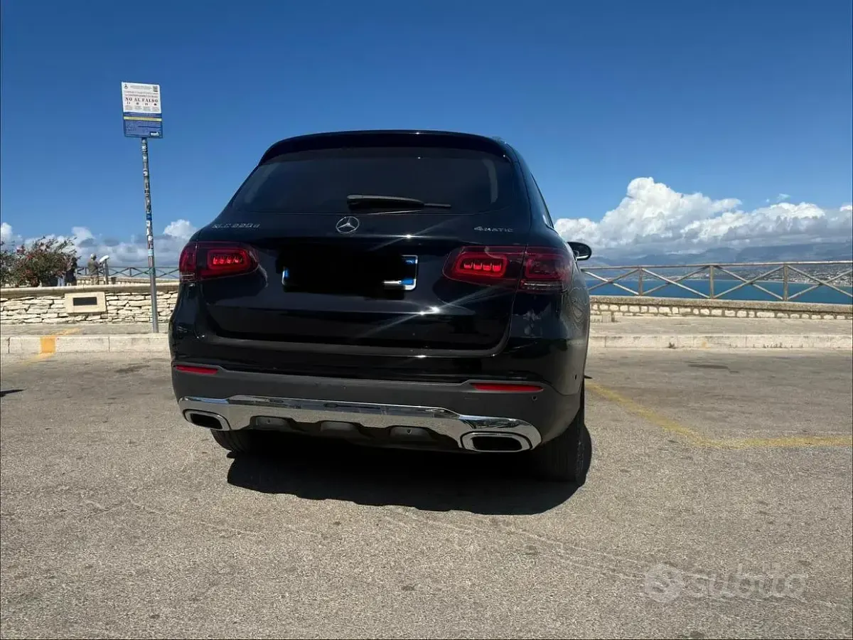 Usata Mercedes 220 194 CV (142 kW) 2019 Nero SUV