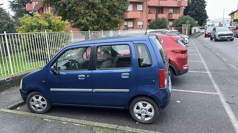 Usata Opel Agila Comfort 58 CV (42 kW) 2003 Blu/azzurro Utilitaria