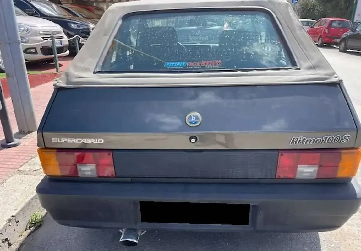 Usata Fiat Ritmo S 101 CV (74 kW) 1985 Grigio Cabrio