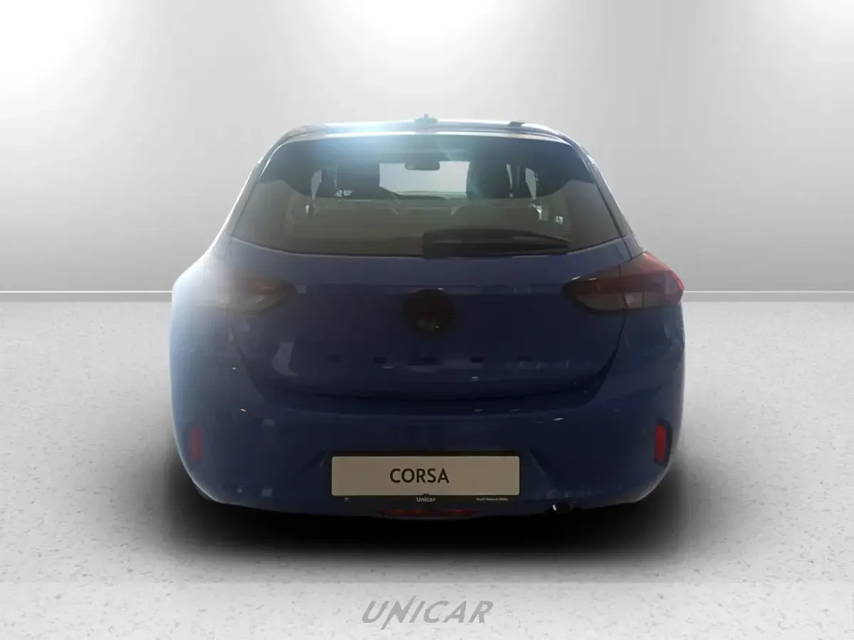 Nuova Opel Corsa Edition 100 CV (73 kW) 2025 Blu/azzurrointerni in tessuto malva black Berlina