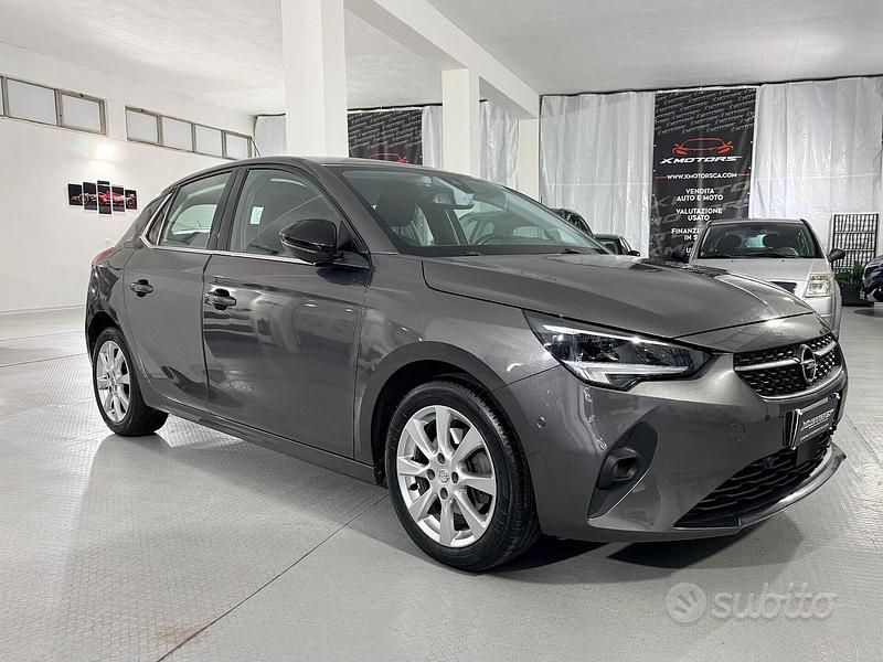 Grigio Usata 2020 Opel Corsa Elegance Tre volumi | 12.750 € (Buon prezzo) - Immagine 1/4