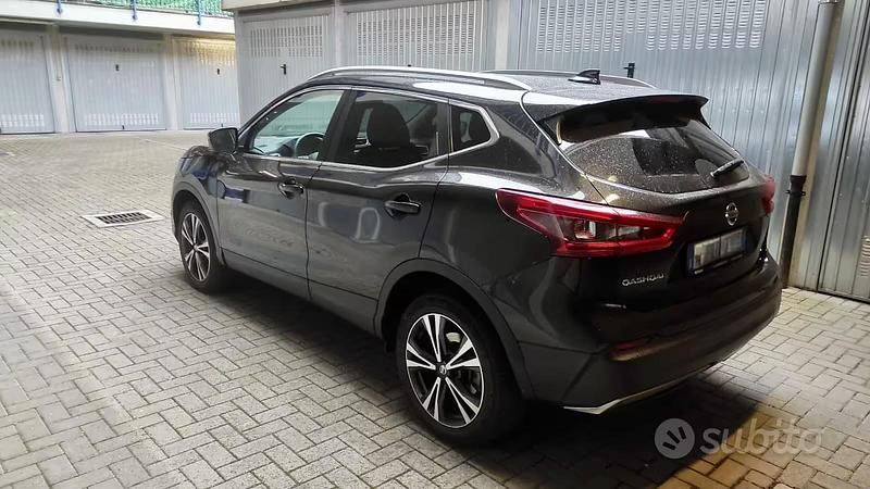 Usata Nissan Qashqai Tekna 116 CV (85 kW) 2019 Nero SUV