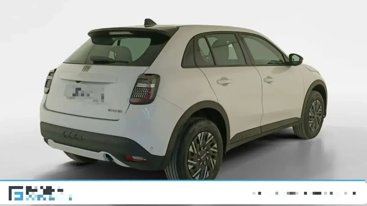 Nuova Fiat 600 Pop 101 CV (74 kW) 2026 Vari colori SUV