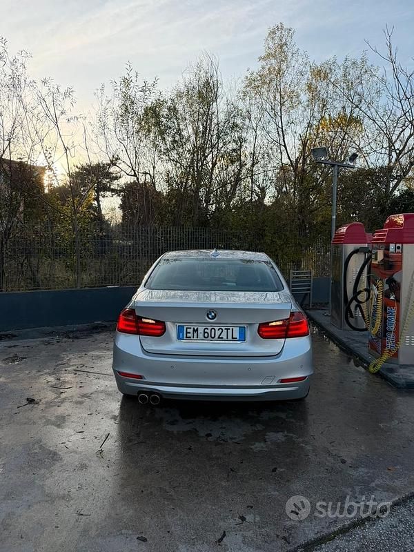 Usata BMW 316 116 CV (85 kW) 2012 Grigio Berlina