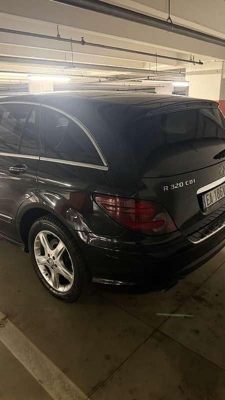 Usata Mercedes R320 Premium 224 CV (164 kW) 2009 Station wagon