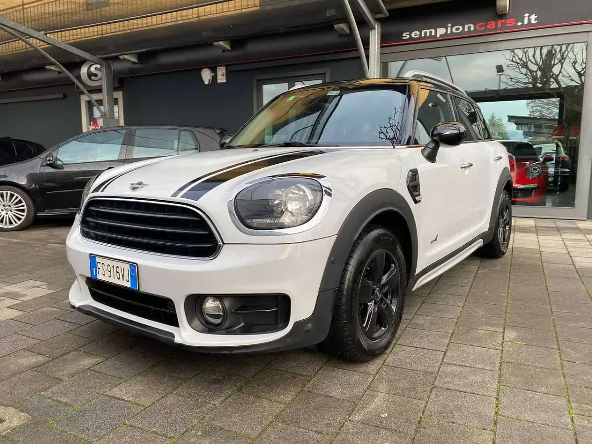 Usata Mini Cooper D Countryman 150 CV (110 kW) 2018 Bianco SUV