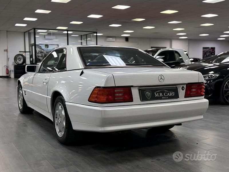 Käytetty Mercedes SL300 231 HP (169 kW) 1997 Valkoinen Coupe - kaksiovinen