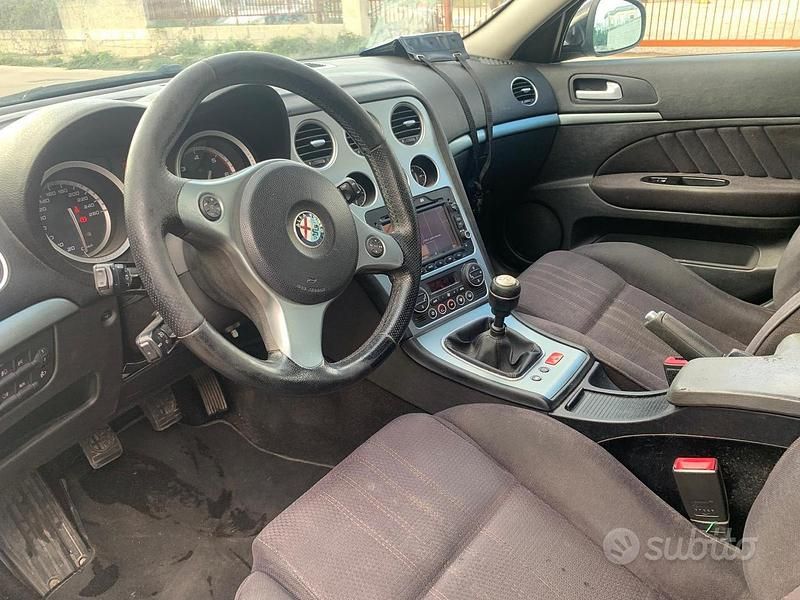 Usata Alfa Romeo 159 170 CV (125 kW) 2010 Grigio Station wagon