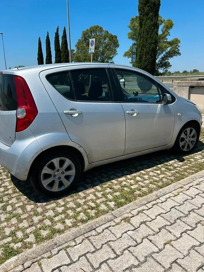 Usata Opel Agila 86 CV (63 kW) 2008 Grigio Utilitaria