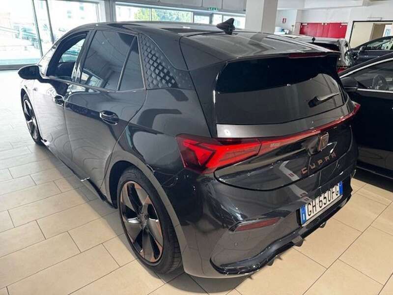 Usata Cupra Born 69 kW (95 CV) 2022 Grigio Utilitaria