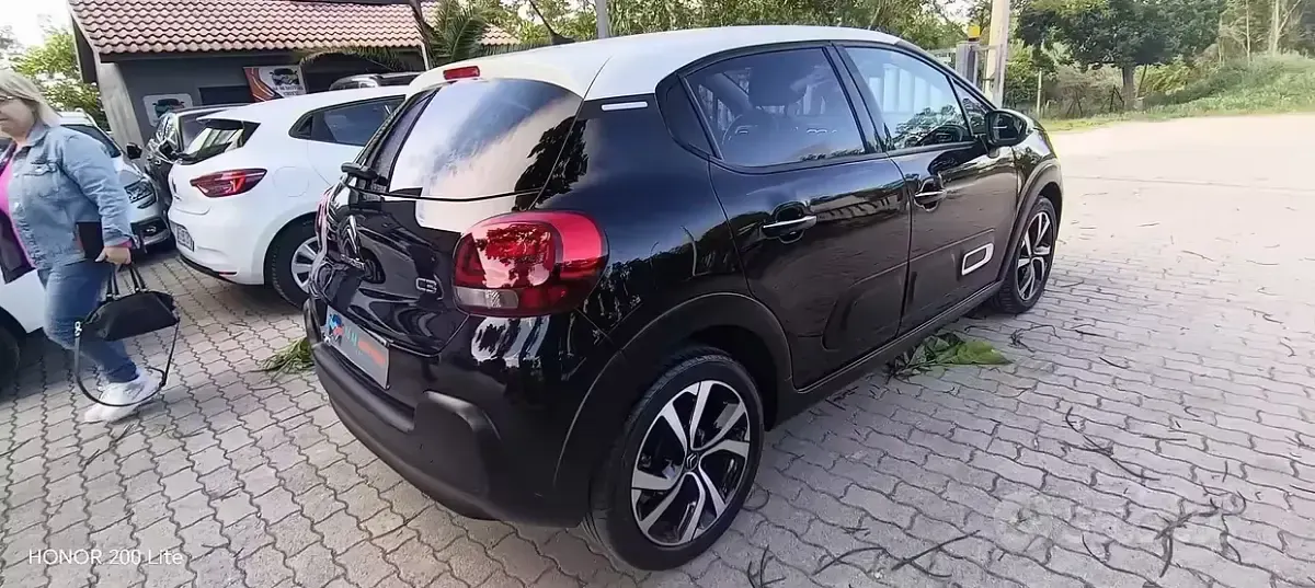 Usata Citroën C3 PureTech 110 CV (80 kW) 2022 Nero Utilitaria
