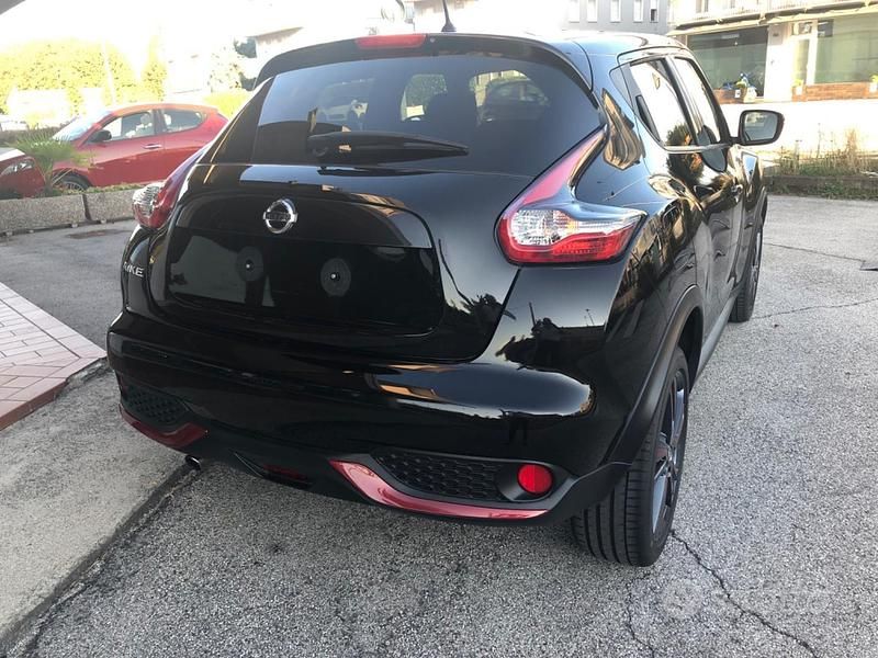 Usata Nissan Juke Tekna 115 CV (84 kW) 2016 Nero SUV