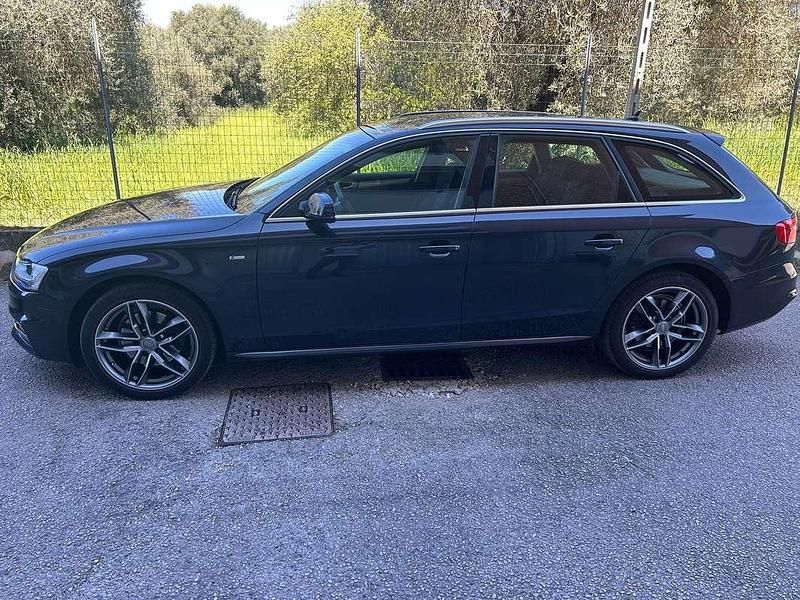 Usata Audi A4 S-Line 150 CV (110 kW) 2014 Blu/azzurro Station wagon