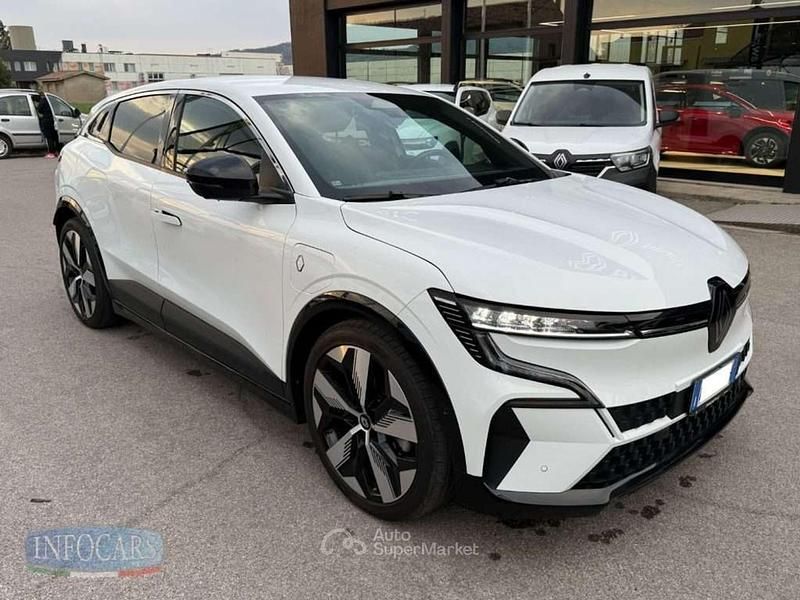 Usata Renault Mégane Komfort 55 kW (75 CV) 2023 Bianco SUV