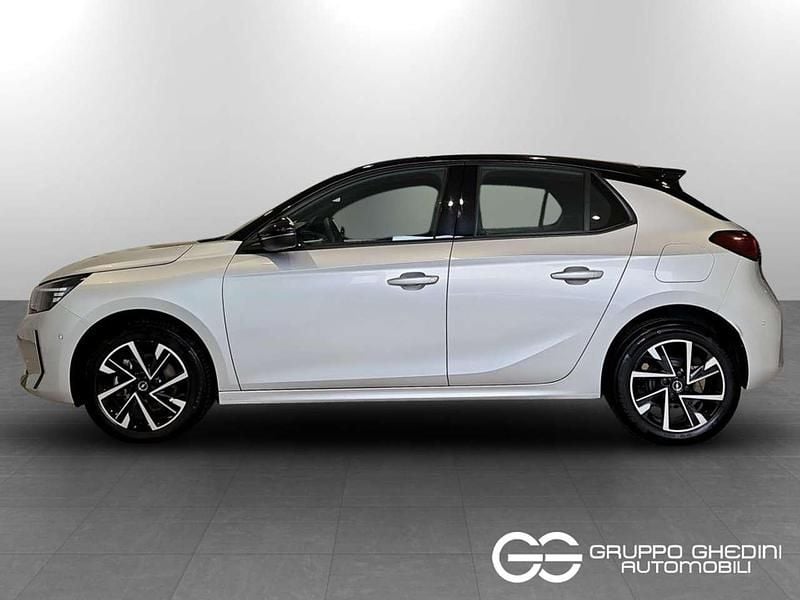 Usata Opel Corsa S 101 CV (74 kW) 2025 Kaolin white Utilitaria