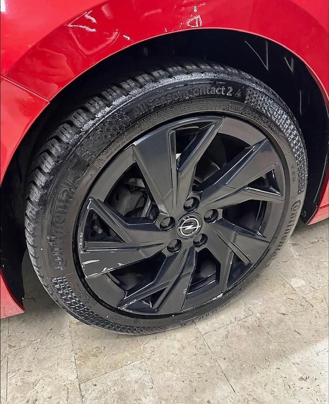 Usata Opel Astra Edition 131 CV (96 kW) 2023 Rosso Berlina