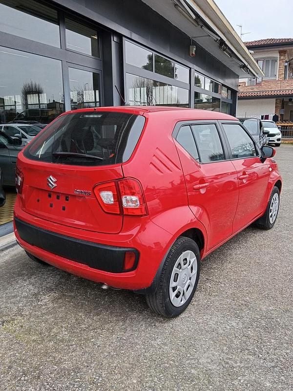 Usata Suzuki Ignis 90 CV (66 kW) 2018 Rosso Station wagon