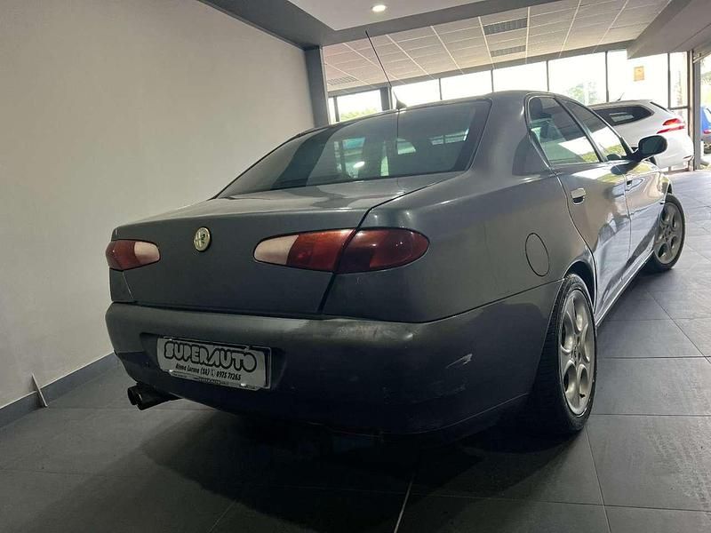 Usata Alfa Romeo 166 Distinctive 175 CV (128 kW) 2004 Grigio Berlina