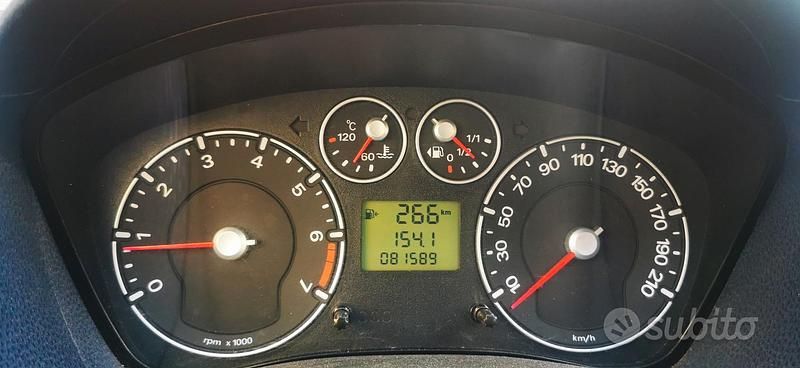 Usata Ford Fiesta 75 CV (55 kW) 2007 Utilitaria