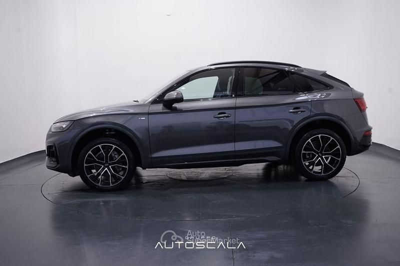 Usata Audi Q5 S-Line 204 CV (150 kW) 2022 Grigio SUV