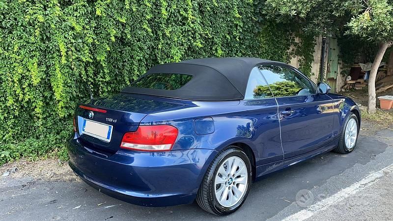 Usata BMW 118 Cabriolet Comfort Edition 143 CV (105 kW) 2012 Blu Cabrio